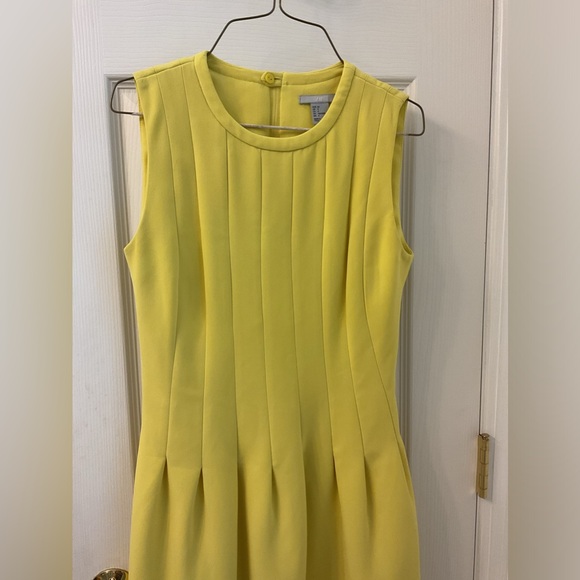 H&M Sunny Sleeveless Pleated Fit Skater Dress - Picture 14 of 15
